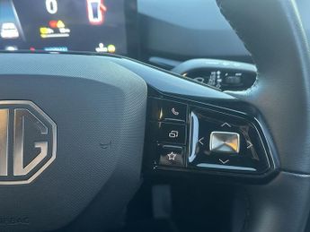 MG Mg4 51kWh SE Hatchback 5dr Electric Auto (170 ps)