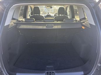 FORD KUGA 2.0 TDCi Vignale SUV 5dr Diesel Powershift AWD Euro 6 (s/s) (180