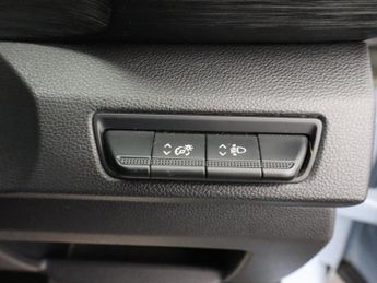 RENAULT TRAFIC 2.0 dCi Blue SL28 Sport Panel Van 5dr Diesel Manual L1 H1 Euro 6