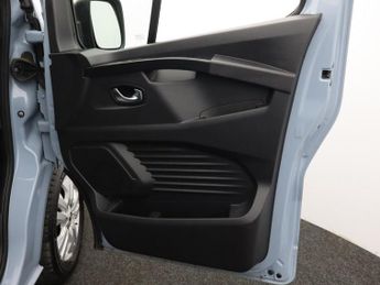 RENAULT TRAFIC 2.0 dCi Blue SL28 Sport Panel Van 5dr Diesel Manual L1 H1 Euro 6