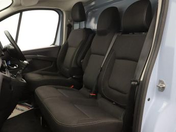 RENAULT TRAFIC 2.0 dCi Blue SL28 Sport Panel Van 5dr Diesel Manual L1 H1 Euro 6