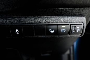 TOYOTA COROLLA 1.8 VVT-h Design Touring Sports 5dr Petrol Hybrid CVT Euro 6 (s/