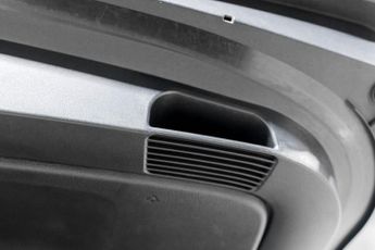 TOYOTA COROLLA 1.8 VVT-h Design Touring Sports 5dr Petrol Hybrid CVT Euro 6 (s/