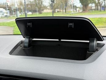 SKODA KAROQ 1.5 TSI Edition SUV 5dr Petrol DSG Euro 6 (s/s) (150 ps)