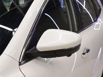 MG MG HS 1.5 T-GDI 16.6kWh Exclusive SUV 5dr Petrol Plug-in Hybrid Auto E