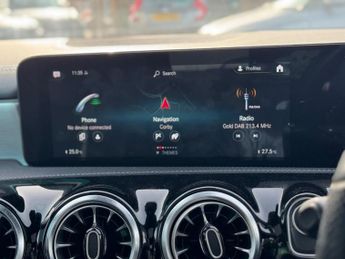 MERCEDES-BENZ CLA 1.3 CLA250e 15.6kWh AMG Line (Premium Plus) Coupe 4dr Cosmos Bla