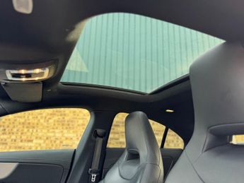 MERCEDES-BENZ CLA 1.3 CLA250e 15.6kWh AMG Line (Premium Plus) Coupe 4dr Cosmos Bla