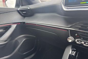 PEUGEOT E-2008 50kWh GT Premium SUV 5dr Electric Auto (136 ps) Reverse Camera, 