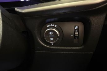 VAUXHALL MOKKA ELECTRIC 50kWh Ultimate SUV 5dr Electric Auto (136 ps) Panoramic Rear Vie