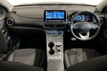 HYUNDAI KONA 64kWh Premium SUV 5dr Electric Auto (7kW Charger) (204 ps) Rear 