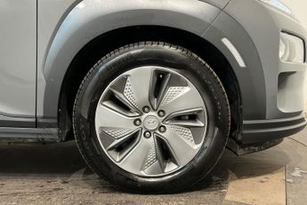 HYUNDAI KONA 64kWh Premium SUV 5dr Electric Auto (7kW Charger) (204 ps) Rear 