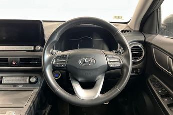 HYUNDAI KONA 64kWh Premium SUV 5dr Electric Auto (7kW Charger) (204 ps) Rear 