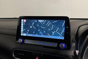 HYUNDAI KONA 64kWh Premium SUV 5dr Electric Auto (7kW Charger) (204 ps) Rear 