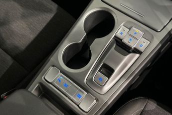 HYUNDAI KONA 64kWh Premium SUV 5dr Electric Auto (7kW Charger) (204 ps) Rear 