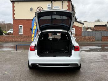 AUDI A6 AVANT 2.0 TDI S line Estate 5dr Diesel Multitronic Euro 5 (s/s) (177 p