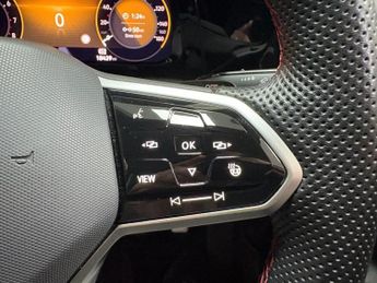 VOLKSWAGEN GOLF 2.0 TSI GTI Hatchback 5dr Petrol DSG Euro 6 (s/s) (245 ps)