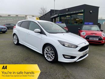 Ford Focus 1.5 TDCi Zetec S Hatchback 5dr Diesel Manual Euro 6 (s/s) (120 p