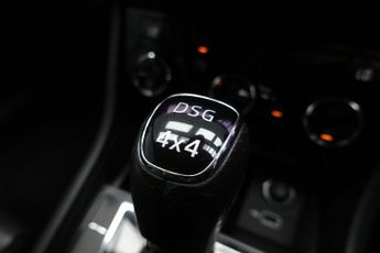 SKODA SUPERB 2.0 TSI SE L Executive Hatchback 5dr Petrol DSG 4WD Euro 6 (s/s)