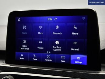 FORD KUGA 2.5 EcoBoost Duratec 14.4kWh ST-Line X SUV 5dr Petrol Plug-in Hy