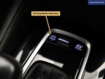 TOYOTA COROLLA 1.8 VVT-h GPF Icon Tech Hatchback 5dr Petrol Hybrid CVT Euro 6 (