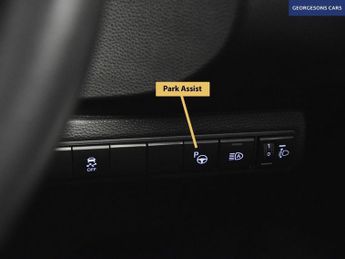 TOYOTA COROLLA 1.8 VVT-h GPF Icon Tech Hatchback 5dr Petrol Hybrid CVT Euro 6 (