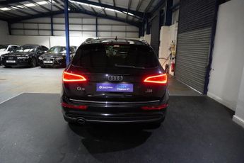 AUDI Q5 2.0 TDI S line Plus SUV 5dr Diesel S Tronic quattro Euro 6 (s/s)
