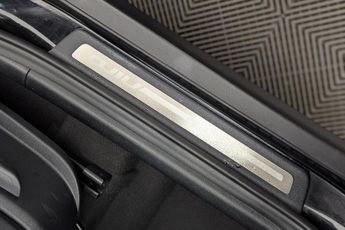 KIA NIRO 64kWh 4+ SUV 5dr Electric Auto (201 bhp)