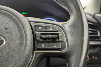KIA NIRO 64kWh 4+ SUV 5dr Electric Auto (201 bhp)