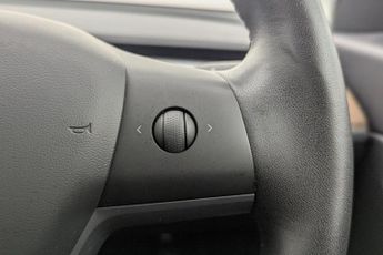 TESLA Model 3 (Dual Motor) Long Range Saloon 4dr Electric Auto 4WDE (346 ps)