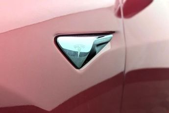 TESLA Model 3 (Dual Motor) Long Range Saloon 4dr Electric Auto 4WDE (346 ps)