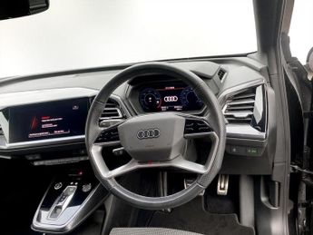 AUDI Q4 E-TRON 40 S line Sportback 5dr Electric Auto 82kWh (204 ps)