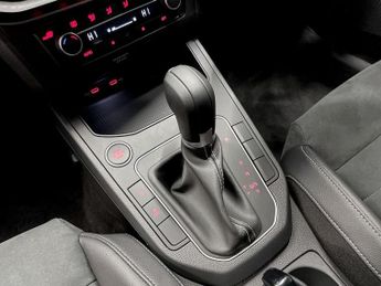 SEAT IBIZA 1.0 TSI XCELLENCE Hatchback 5dr Petrol DSG Euro 6 (s/s) (115 ps)