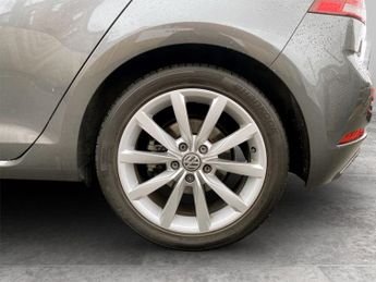 VOLKSWAGEN GOLF 2.0 TDI GT Edition Hatchback 5dr Diesel DSG Euro 6 (s/s) (150 ps