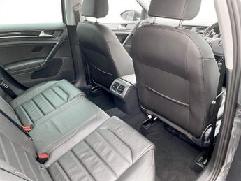 VOLKSWAGEN GOLF 2.0 TDI GT Edition Hatchback 5dr Diesel DSG Euro 6 (s/s) (150 ps