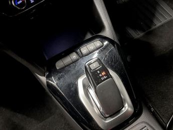 VAUXHALL Corsa Electric 50kWh SRi Premium Hatchback 5dr Electric Auto (136 ps)