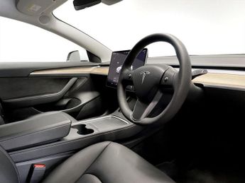 TESLA Model 3 Saloon 4dr Electric Auto RWD (241 bhp)