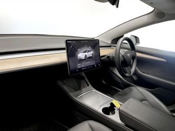 TESLA Model 3 Saloon 4dr Electric Auto RWD (241 bhp)