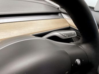 TESLA Model 3 Saloon 4dr Electric Auto RWD (241 bhp)