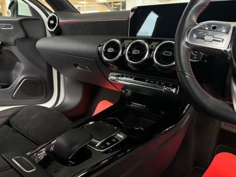 MERCEDES-BENZ A-CLASS 1.5 A180d AMG Line (Executive) Hatchback 5dr Diesel 7G-DCT Euro 