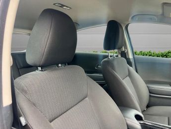 HONDA HR-V 1.5 i-VTEC SE Navi SUV 5dr Petrol CVT Euro 6 (s/s) (130 ps)