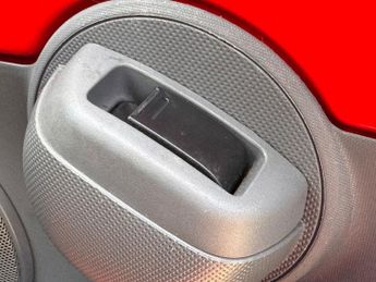 TOYOTA AYGO 1.0 VVT-i Go Hatchback 5dr Petrol MultiMode Euro 5 (AC) (67 ps)