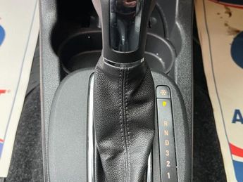 VAUXHALL CORSA 1.4 16V SE Hatchback 5dr Petrol Auto Euro 5 (100 ps)