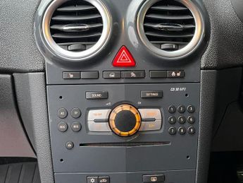 VAUXHALL CORSA 1.4 16V SE Hatchback 5dr Petrol Auto Euro 5 (100 ps)