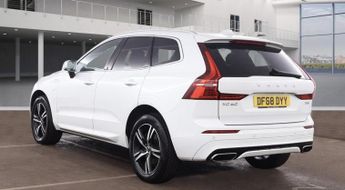 VOLVO XC60 2.0h T8 Twin Engine 10.4kWh R-Design SUV 5dr Petrol Plug-in Hybr