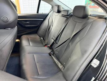 BMW 3 SERIES 2.0 320d ED Sport Saloon 4dr Diesel Auto Euro 6 (s/s) (163 ps)