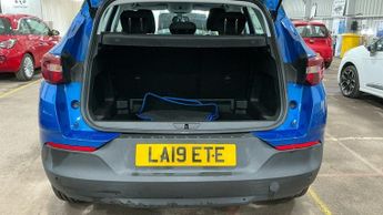 VAUXHALL GRANDLAND X 1.2 Turbo SE SUV 5dr Petrol Auto 8Spd Euro 6 (s/s) (130 ps)