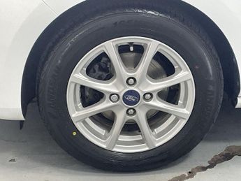 FORD FIESTA 1.0T EcoBoost Zetec Hatchback 3dr Petrol Manual Euro 6 (s/s) (10