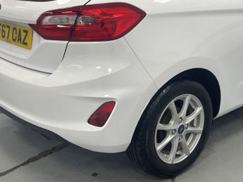 FORD FIESTA 1.0T EcoBoost Zetec Hatchback 3dr Petrol Manual Euro 6 (s/s) (10