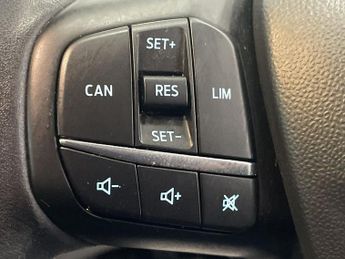 FORD FIESTA 1.0T EcoBoost Zetec Hatchback 3dr Petrol Manual Euro 6 (s/s) (10