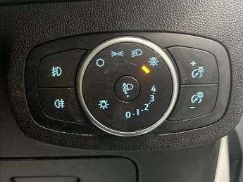 FORD FIESTA 1.0T EcoBoost Zetec Hatchback 3dr Petrol Manual Euro 6 (s/s) (10